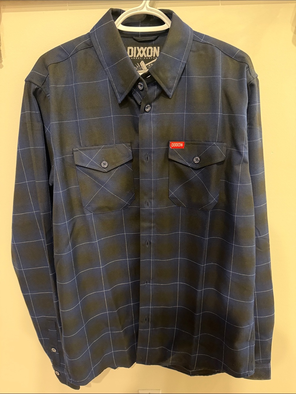 DIXXON Men's Navy and Black āThe Purposeā Flannel